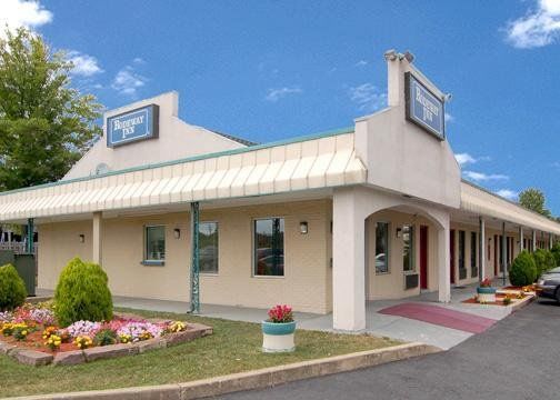 Budget Inn New Cumberland-Harrisburg-Hershey-York ภายนอก รูปภาพ